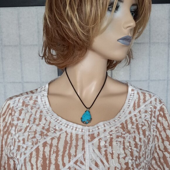 Boho Chico's Highland Park Animal Print Embroidered Popover Blouse Lace Trim 2/L - Picture 6 of 9